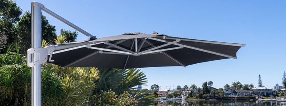Stylish Summer Shade with the Skyspan Sola Range